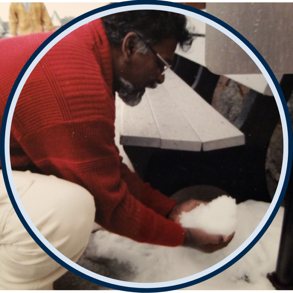 Dharmalingam (Ignasious Selliah) ‘04 and his daughter, Kavya Yoganathan